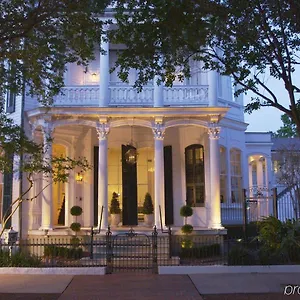 Melrose Mansion 3*