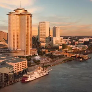 Four Seasons Hotel Nova Orleães