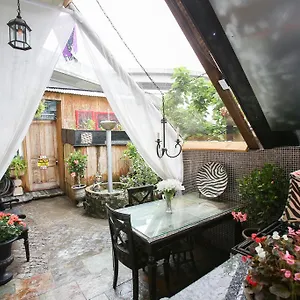 Fleur De Lis Mansion 4*