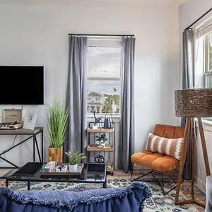 Downtown Vibrant Gray Loft 2318 * New Orleans