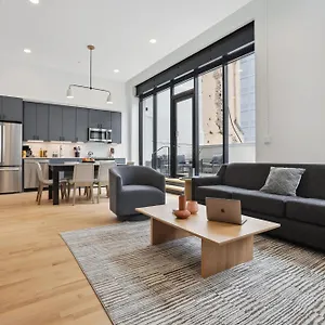 Apartment Roami At 714 Canal New Orleans