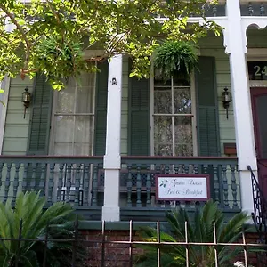 Garden District New Orleans