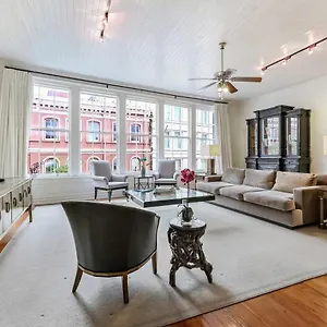 City View With Private Rooftop Apartment New Orleans