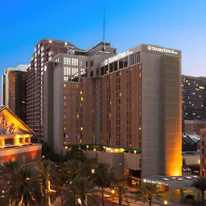 Hotel Doubletree By Hilton