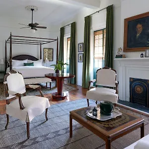 The Celestine Hotel 4*