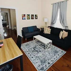 Tchoup House One
