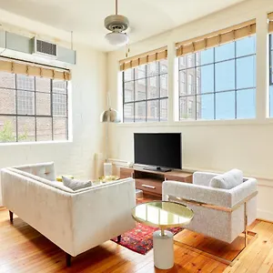 Sonder At Constance Lofts